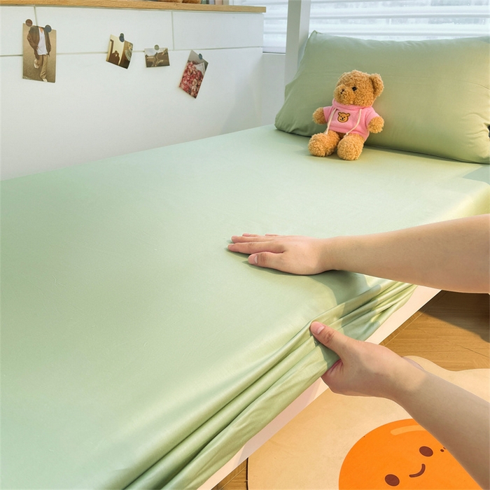 91家纺网 家纺一手货源 找家纺 澳梵家居 2025春夏新款13372全棉纯棉学生宿舍上下铺三件套床笠款 奶绿 果绿