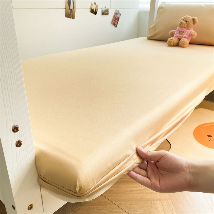 91家纺网 家纺一手货源 找家纺 澳梵家居 2025春夏新款13372全棉纯棉学生宿舍上下铺三件套床笠款 星灰 香槟