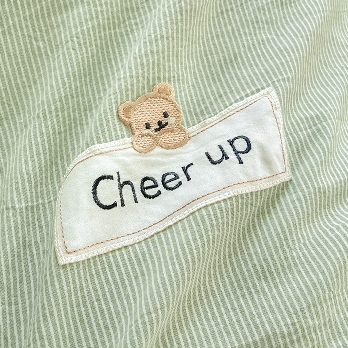 91家纺网 家纺一手货源 找家纺 佳笠家居 2025新款kimi熊系列A类宿舍全棉纯棉色织水洗棉床笠单床笠床笠单件 果绿小条