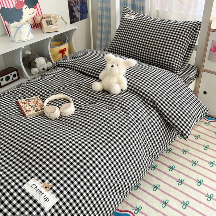 91家纺网 家纺一手货源 找家纺 佳笠家居 2025新款kimi熊系列A类宿舍全棉纯棉色织水洗棉床笠单床笠床笠单件 黑白格