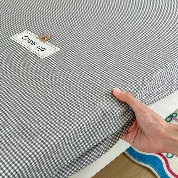 91家纺网 家纺一手货源 找家纺 佳笠家居 2025新款kimi熊系列A类宿舍全棉纯棉色织水洗棉床笠单床笠床笠单件 灰小格