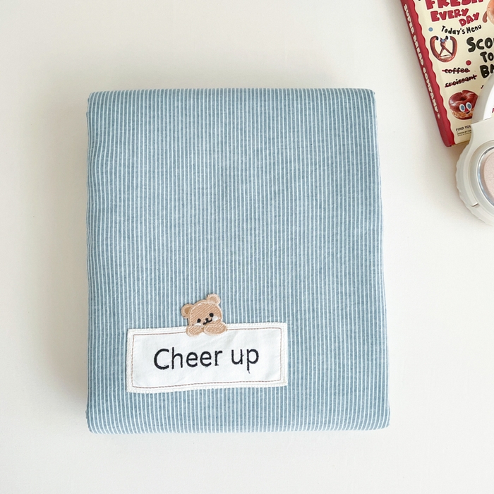 91家纺网 家纺一手货源 找家纺 佳笠家居 2025新款kimi熊系列A类宿舍全棉纯棉色织水洗棉学生三件套 丈兰小条