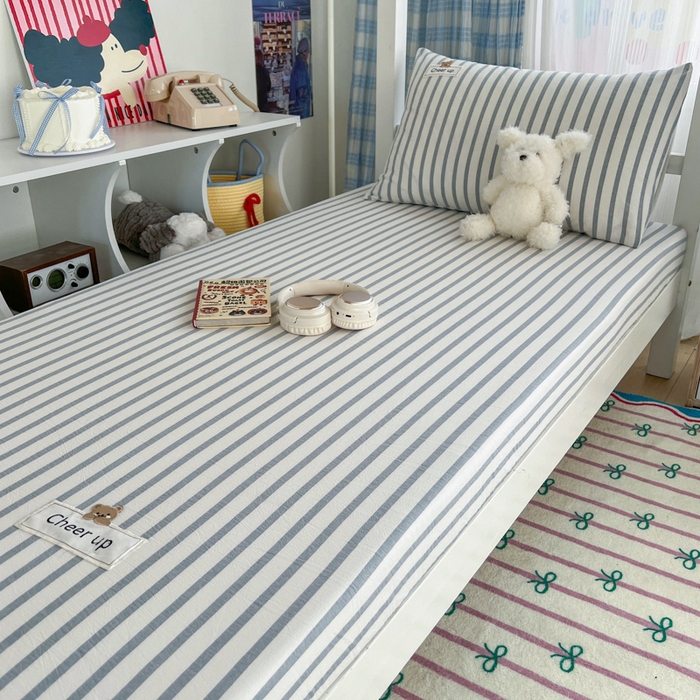 91家纺网 家纺一手货源 找家纺 佳笠家居 2025新款kimi熊系列A类宿舍全棉纯棉色织水洗棉床笠单床笠床笠单件 野原-蓝