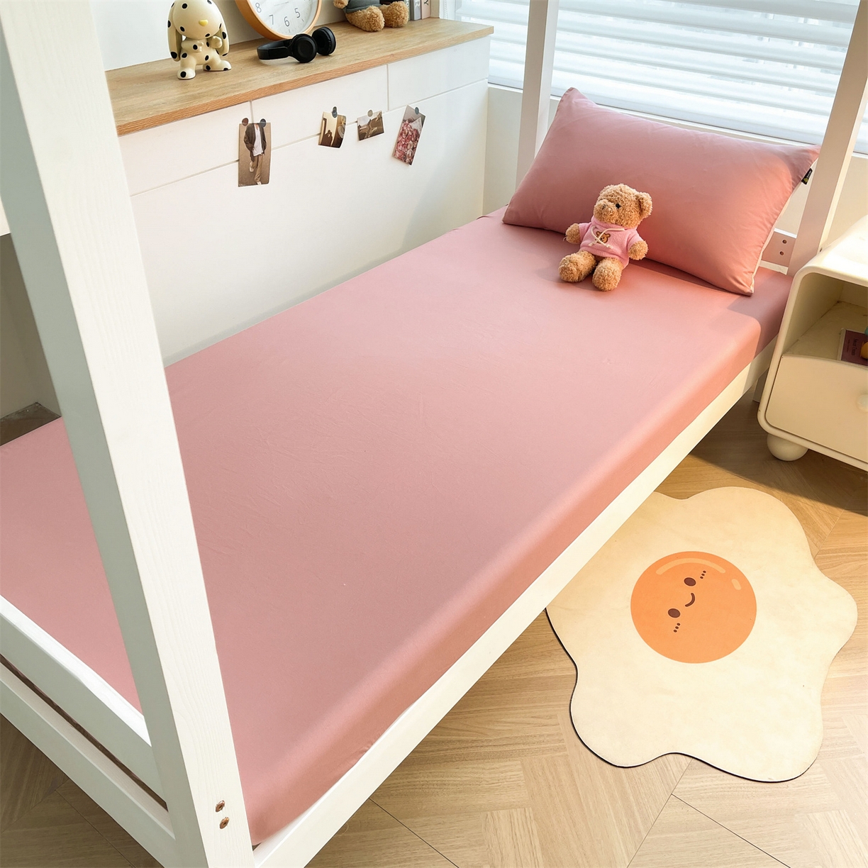 91家纺网 家纺一手货源 找家纺 澳梵家居 2025春夏新款13372全棉纯棉学生宿舍上下铺单床笠床笠单件 莓粉