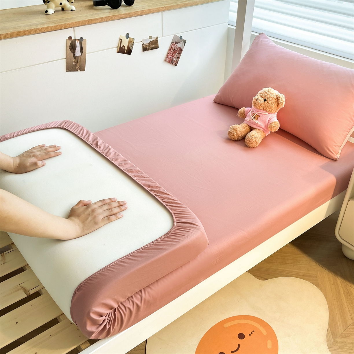 91家纺网 家纺一手货源 找家纺 澳梵家居 2025春夏新款13372全棉纯棉学生宿舍上下铺单床笠床笠单件 莓粉