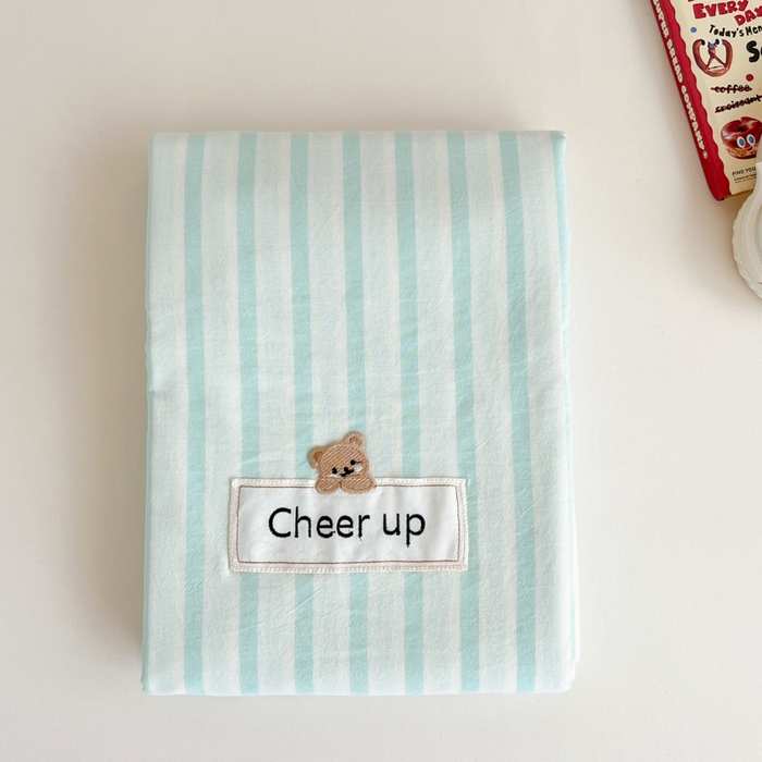 91家纺网 家纺一手货源 找家纺 佳笠家居 2025新款kimi熊系列A类宿舍全棉纯棉色织水洗棉床笠单床笠床笠单件 野原-绿