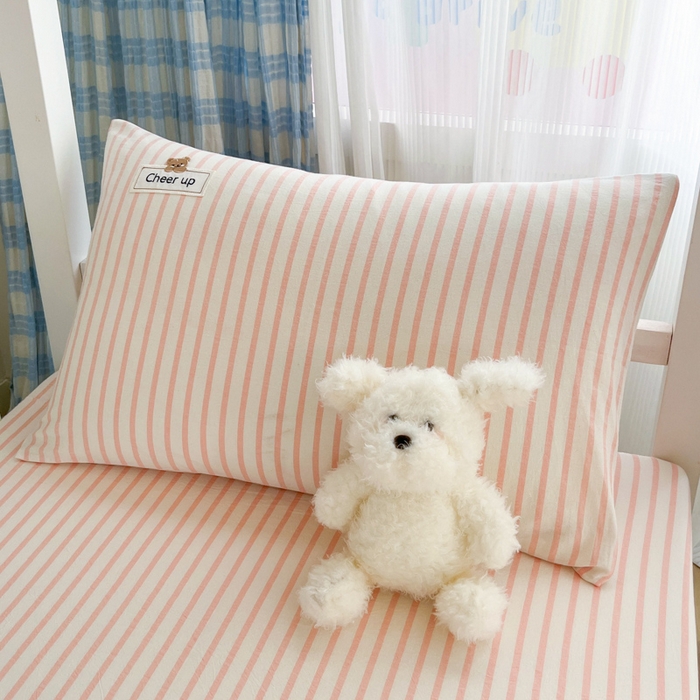 91家纺网 家纺一手货源 找家纺 佳笠家居 2025新款kimi熊系列A类宿舍全棉纯棉色织水洗棉床笠单床笠床笠单件 幽径-粉