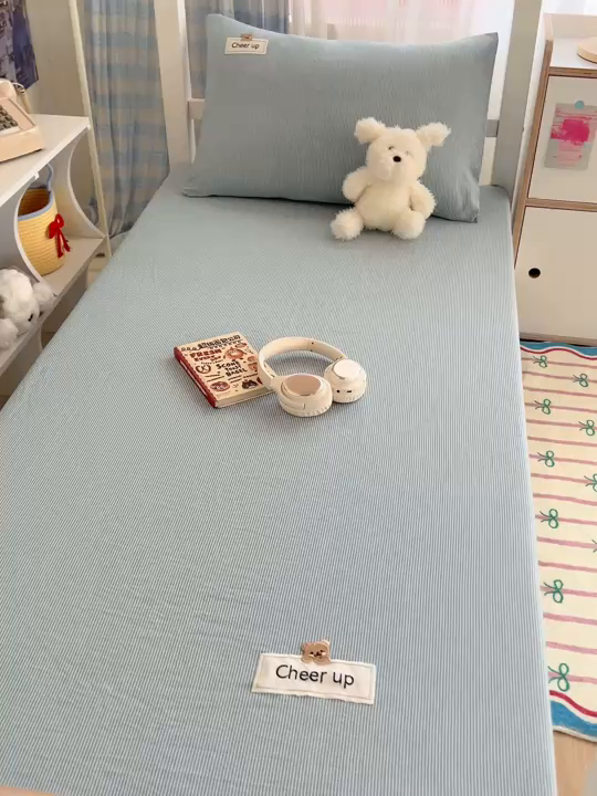 91家纺网 家纺一手货源 找家纺 佳笠家居 2025新款kimi熊系列A类宿舍全棉纯棉色织水洗棉床笠单床笠床笠单件 丈兰小条