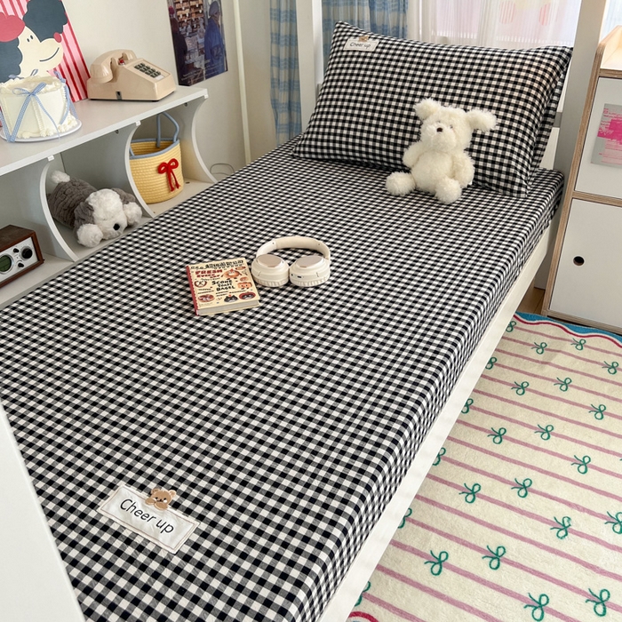 91家纺网 家纺一手货源 找家纺 佳笠家居 2025新款kimi熊系列A类宿舍全棉纯棉色织水洗棉被套单被套被套单件 黑白格