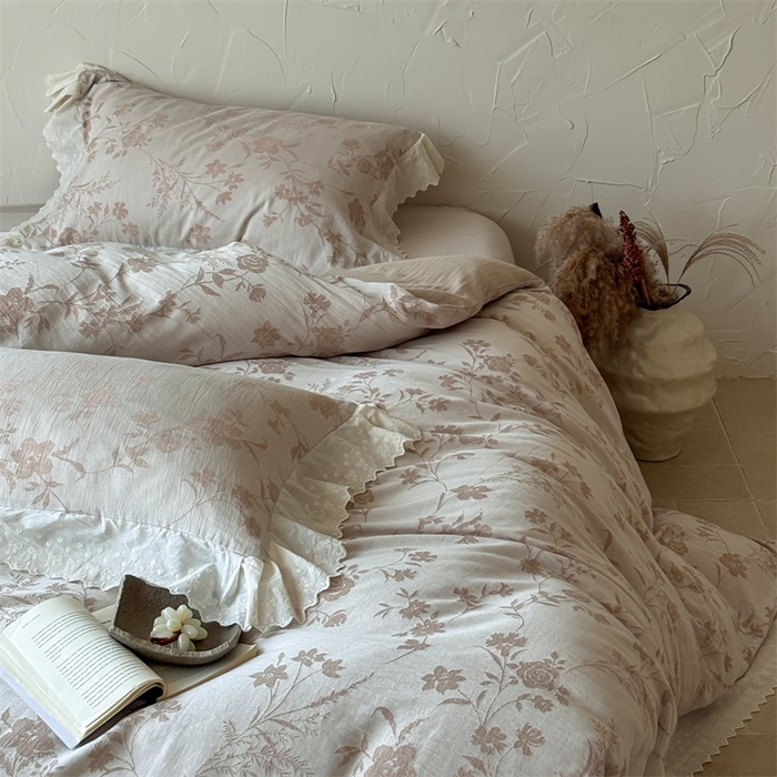 91家纺网 家纺一手货源 找家纺 绒棉世家 2025新款20%亚麻80%棉棉麻提花四件套 花韵-粉