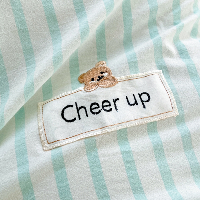 91家纺网 家纺一手货源 找家纺 佳笠家居 2025新款kimi熊系列A类宿舍全棉纯棉色织水洗棉被套单被套被套单件 野原-绿