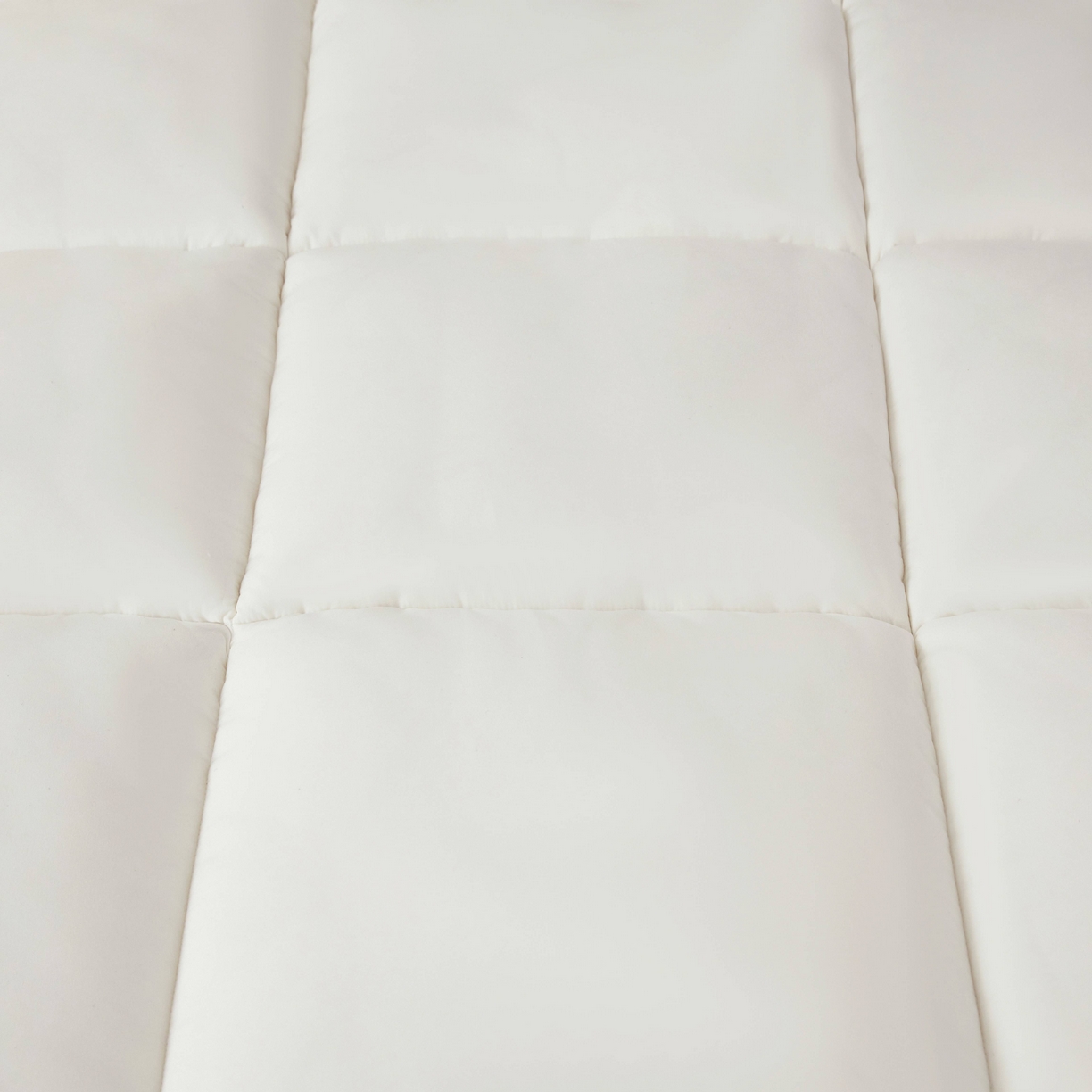 91家纺网 家纺一手货源 找家纺 恒科家纺 2025新款加厚立体整张棉酒店学生床垫抗菌云尚亲肤软床垫 山峰白