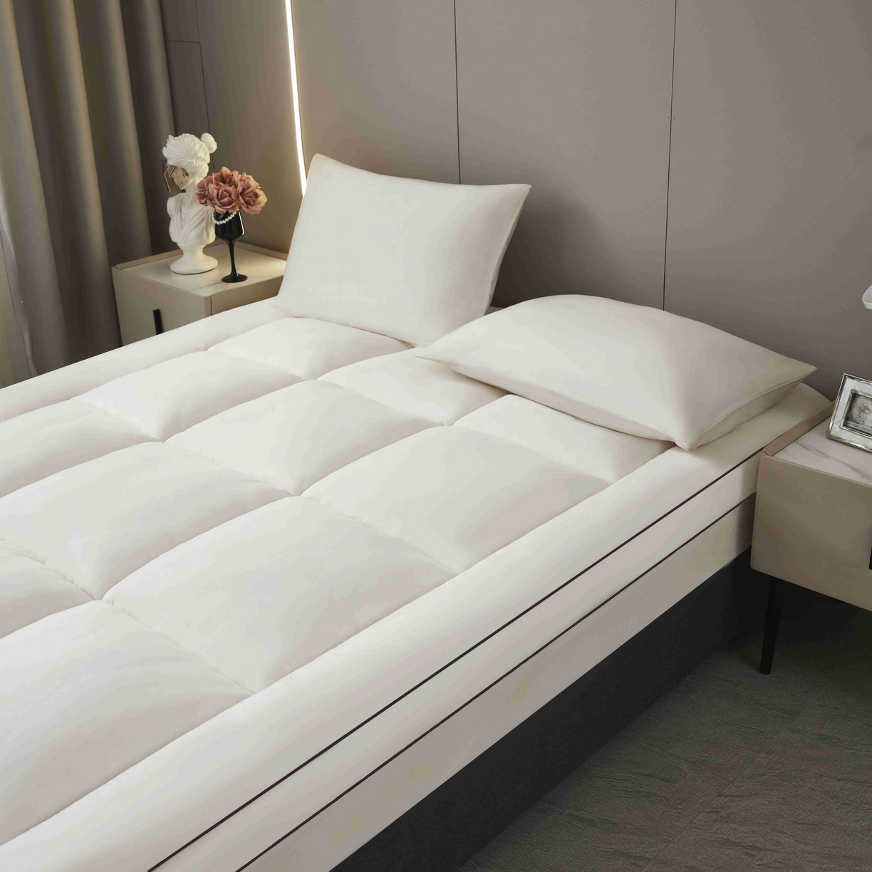 91家纺网 家纺一手货源 找家纺 恒科家纺 2025新款加厚立体整张棉酒店学生床垫抗菌云尚亲肤软床垫 山峰白