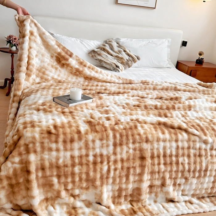 91家纺网 家纺一手货源 找家纺 兜米2025新款泡泡毛毯 炫彩咖