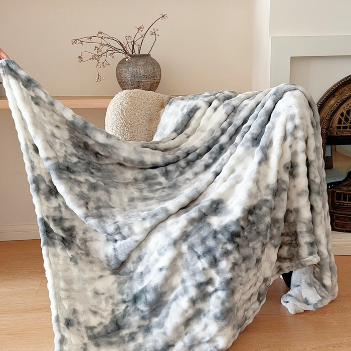 91家纺网 家纺一手货源 找家纺 （总）兜米2025新款泡泡毛毯