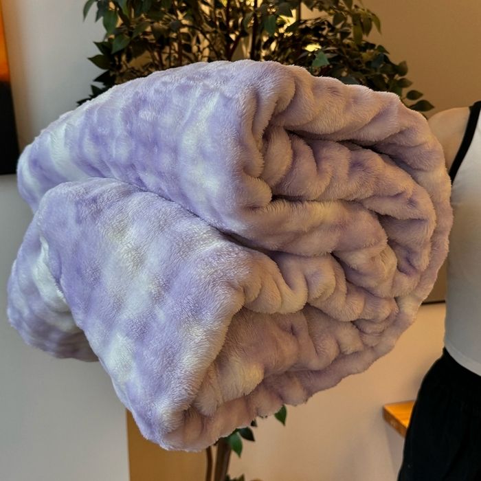 91家纺网 家纺一手货源 找家纺 （总）兜米2025新款泡泡毛毯