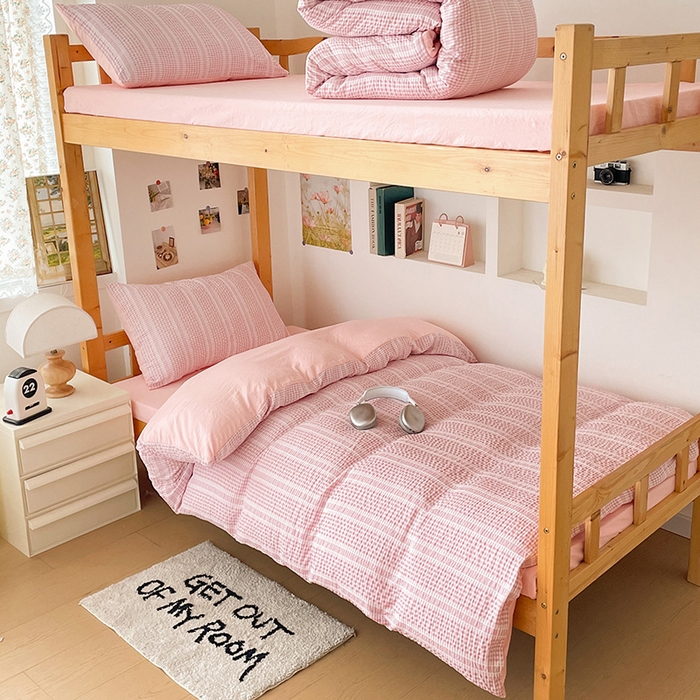 91家纺网 家纺一手货源 找家纺 （总）卡普家居 2025新款阳离子公主格学生三件套