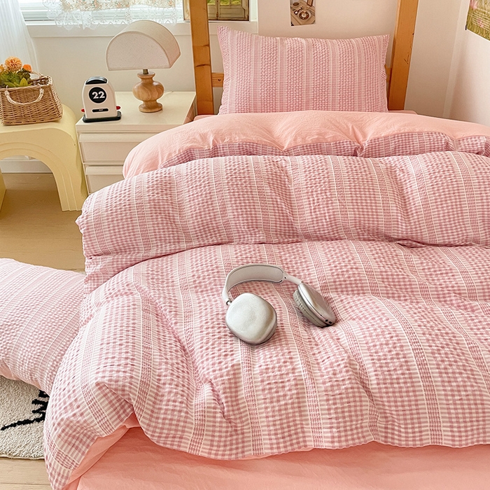 91家纺网 家纺一手货源 找家纺 （总）卡普家居 2025新款阳离子公主格学生三件套