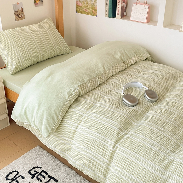 91家纺网 家纺一手货源 找家纺 卡普家居 2025新款阳离子公主格学生三件套 阳离子公主格抹茶绿