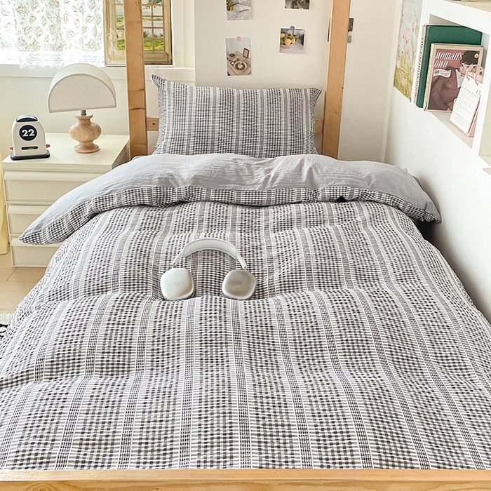 91家纺网 家纺一手货源 找家纺 卡普家居 2025新款阳离子公主格学生三件套 阳离子公主格月光灰