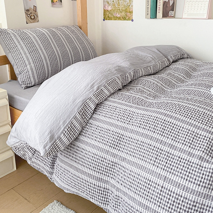 91家纺网 家纺一手货源 找家纺 卡普家居 2025新款阳离子公主格学生三件套 阳离子公主格月光灰