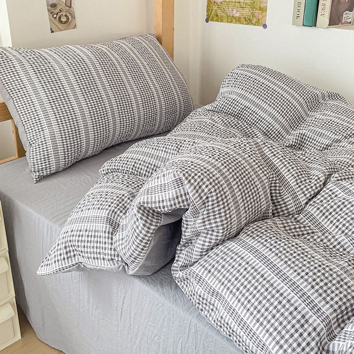 91家纺网 家纺一手货源 找家纺 卡普家居 2025新款阳离子公主格学生三件套 阳离子公主格月光灰