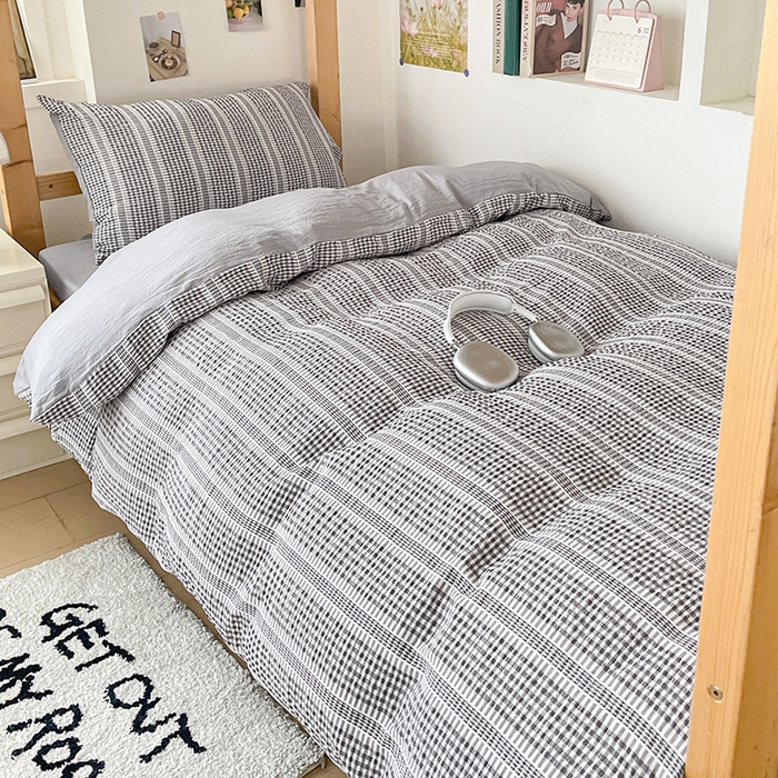 91家纺网 家纺一手货源 找家纺 卡普家居 2025新款阳离子公主格学生三件套 阳离子公主格月光灰