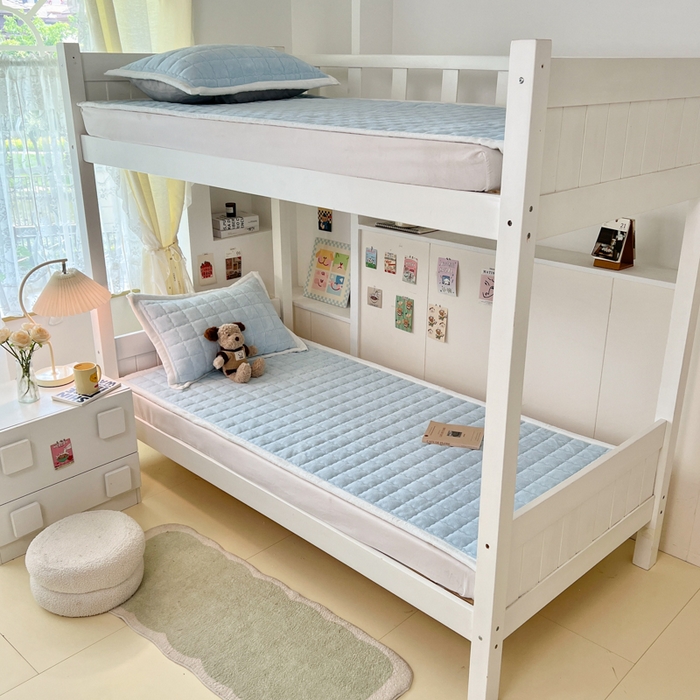 91家纺网 家纺一手货源 找家纺 川悦生活2025 新款A类印花牛奶绒床垫加厚绒保暖床护垫 吉木-青色