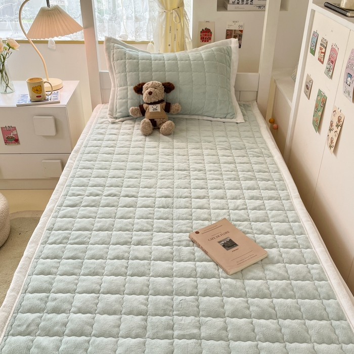 91家纺网 家纺一手货源 找家纺 川悦生活2025 新款A类印花牛奶绒床垫加厚绒保暖床护垫 吉木-轻水