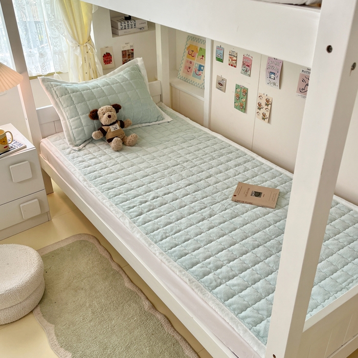 91家纺网 家纺一手货源 找家纺 川悦生活2025 新款A类印花牛奶绒床垫加厚绒保暖床护垫 吉木-轻水