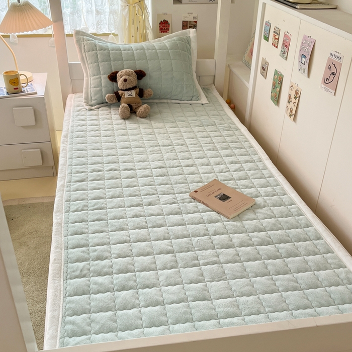 91家纺网 家纺一手货源 找家纺 川悦生活2025 新款A类印花牛奶绒床垫加厚绒保暖床护垫 吉木-轻水