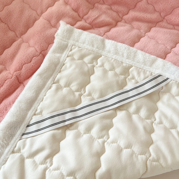 91家纺网 家纺一手货源 找家纺 川悦生活2025 新款A类印花牛奶绒床垫加厚绒保暖床护垫 吉木-甜心