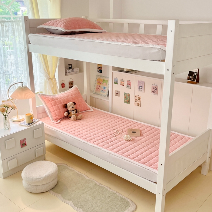 91家纺网 家纺一手货源 找家纺 川悦生活2025 新款A类印花牛奶绒床垫加厚绒保暖床护垫 吉木-甜心