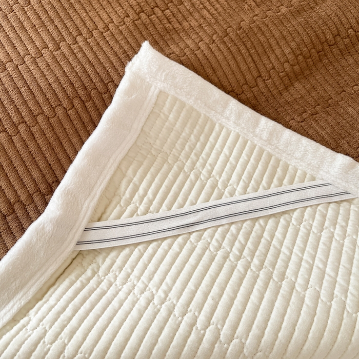 91家纺网 家纺一手货源 找家纺 川悦生活2025 新款A类印花牛奶绒床垫加厚绒保暖床护垫 晴空-暖咖