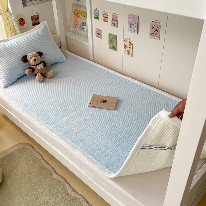 91家纺网 家纺一手货源 找家纺 川悦生活2025 新款A类印花牛奶绒床垫加厚绒保暖床护垫 晴空-青色