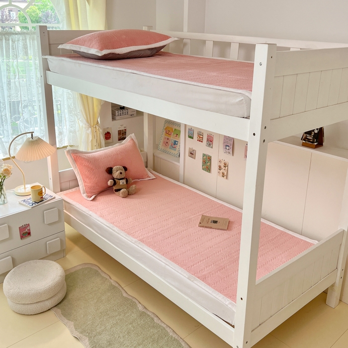 91家纺网 家纺一手货源 找家纺 川悦生活2025 新款A类印花牛奶绒床垫加厚绒保暖床护垫 晴空-甜心