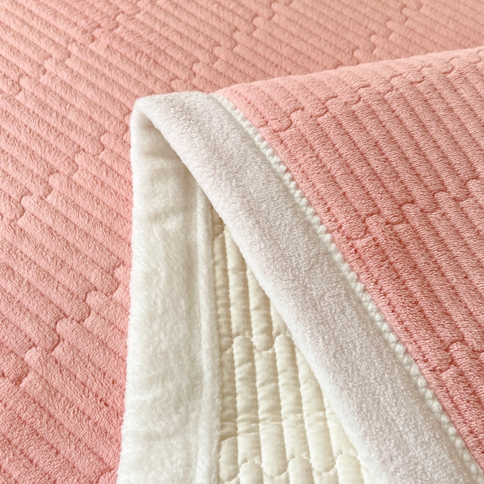 91家纺网 家纺一手货源 找家纺 川悦生活2025 新款A类印花牛奶绒床垫加厚绒保暖床护垫 晴空-甜心