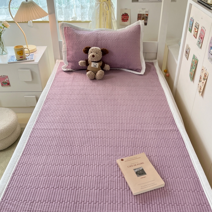 91家纺网 家纺一手货源 找家纺 川悦生活2025 新款A类印花牛奶绒床垫加厚绒保暖床护垫 晴空-香芋