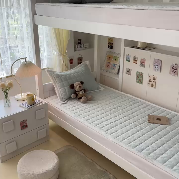 91家纺网 家纺一手货源 找家纺 川悦生活2025 新款A类印花牛奶绒床垫加厚绒保暖床护垫 吉木-轻水