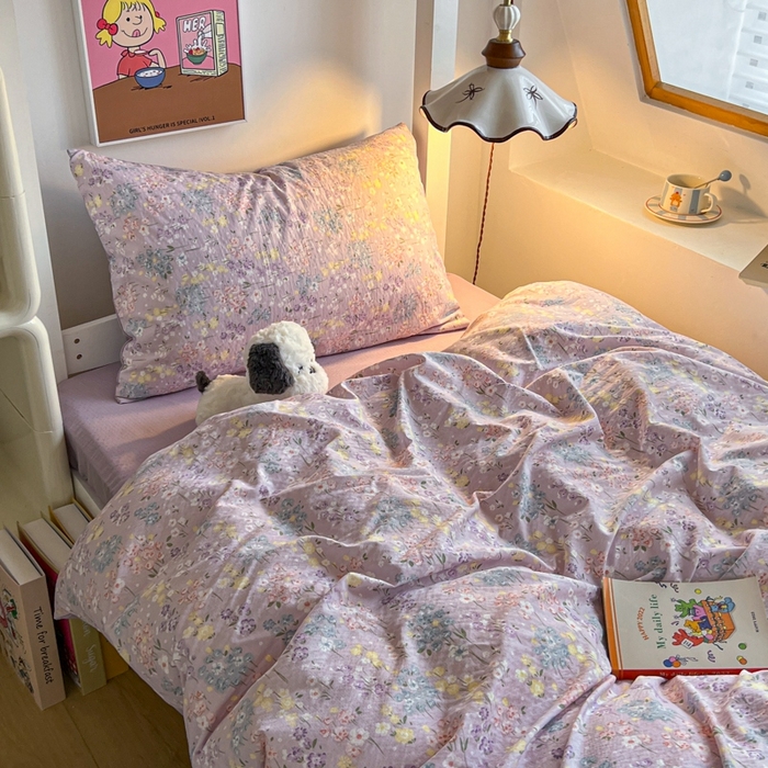 91家纺网 家纺一手货源 找家纺 妖妖家纺2025云感双层纱学生三件套 春藤语