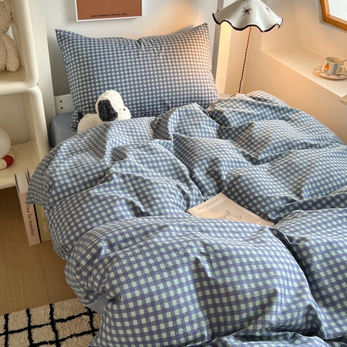 91家纺网 家纺一手货源 找家纺 妖妖家纺2025云感双层纱学生三件套 海盐格