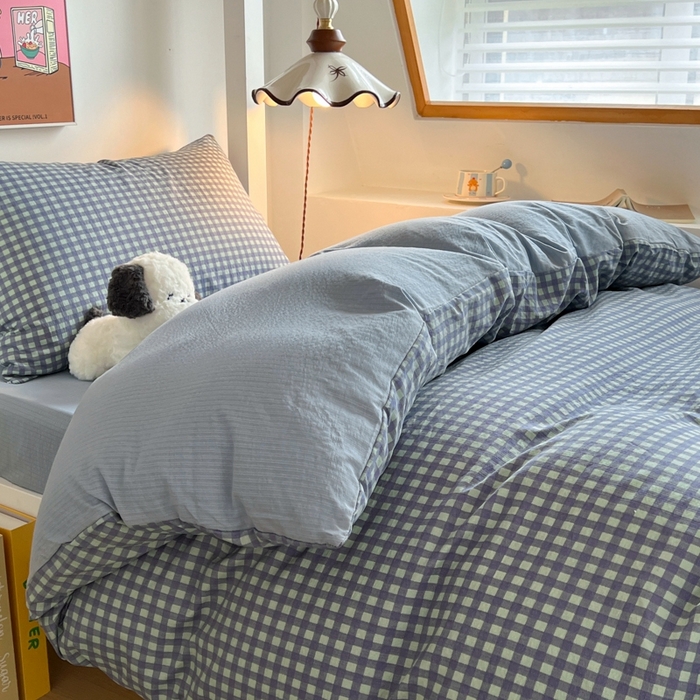 91家纺网 家纺一手货源 找家纺 妖妖家纺2025云感双层纱学生三件套 海盐格