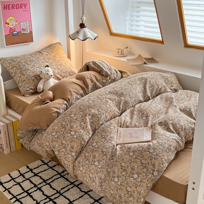 91家纺网 家纺一手货源 找家纺 妖妖家纺2025云感双层纱学生三件套 花间语