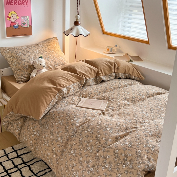 91家纺网 家纺一手货源 找家纺 妖妖家纺2025云感双层纱学生三件套 花间语