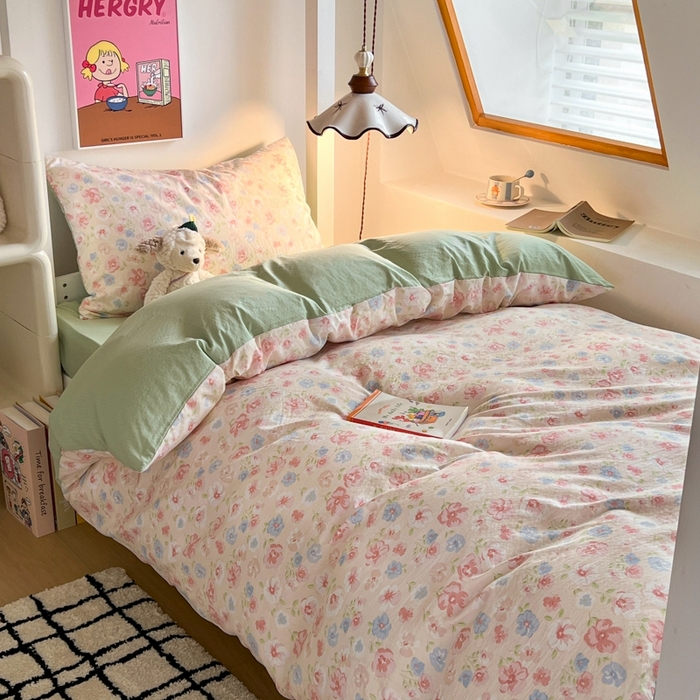 91家纺网 家纺一手货源 找家纺 妖妖家纺2025云感双层纱学生三件套 花影集