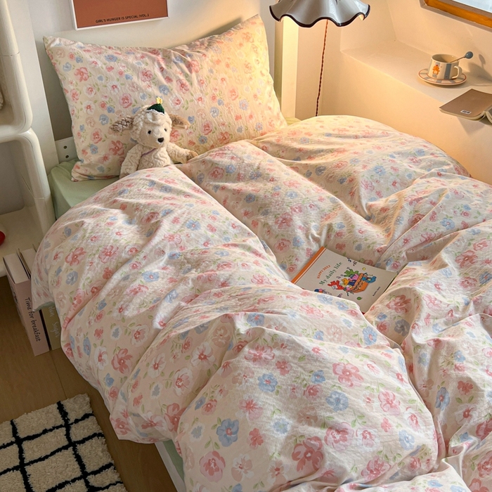 91家纺网 家纺一手货源 找家纺 妖妖家纺2025云感双层纱学生三件套 花影集