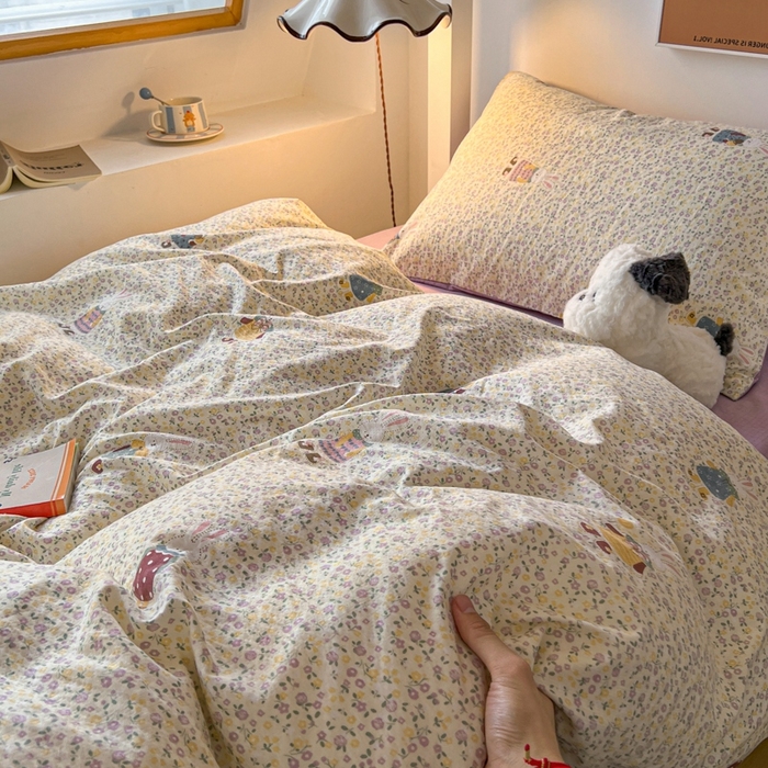 91家纺网 家纺一手货源 找家纺 妖妖家纺2025云感双层纱学生三件套 花语兔