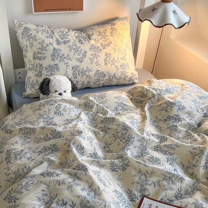 91家纺网 家纺一手货源 找家纺 妖妖家纺2025云感双层纱学生三件套 兰亭叙