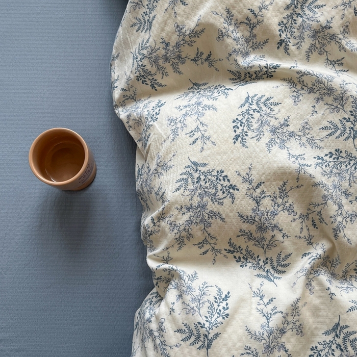 91家纺网 家纺一手货源 找家纺 妖妖家纺2025云感双层纱学生三件套 兰亭叙