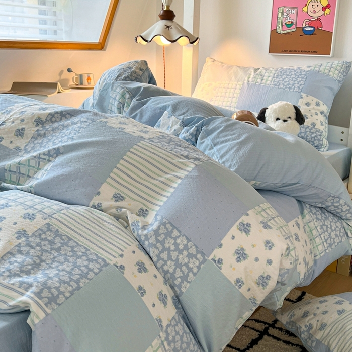 91家纺网 家纺一手货源 找家纺 妖妖家纺2025云感双层纱学生三件套 露华浓